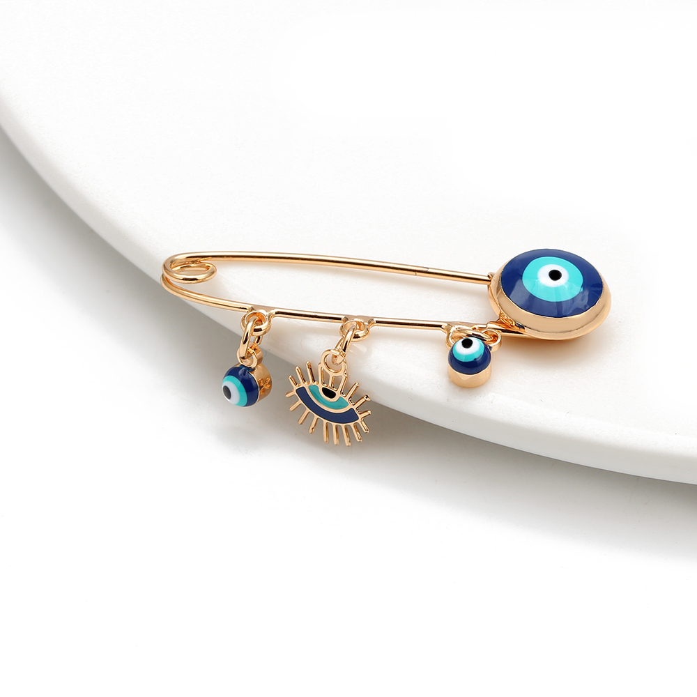 男性と女性のための邪悪な目のブローチピン,ツヤ,ドロップオイ - Embroidery Kiss のレビューと価格
