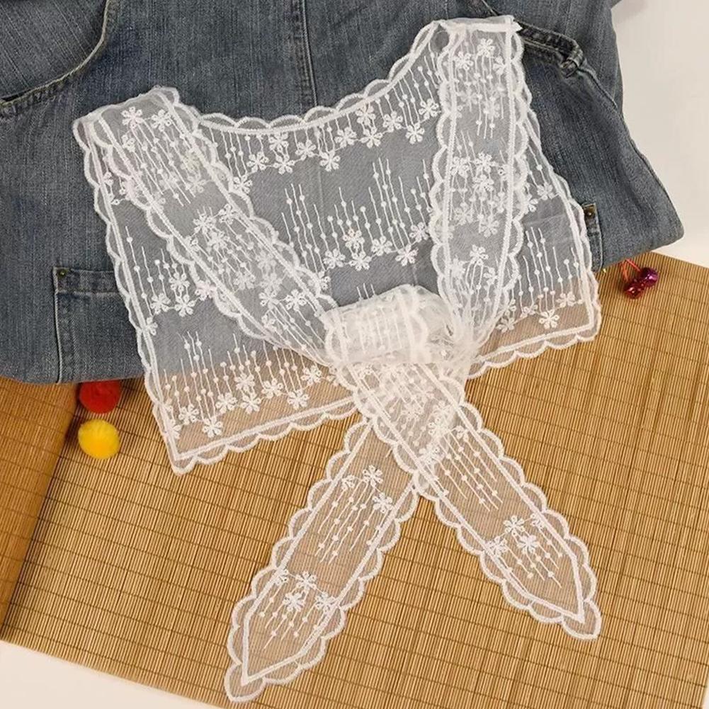 フレンチレースショールスカーフ女性用エレガントな中空花柄刺繍 - Embroidery On Shirt のレビューと価格